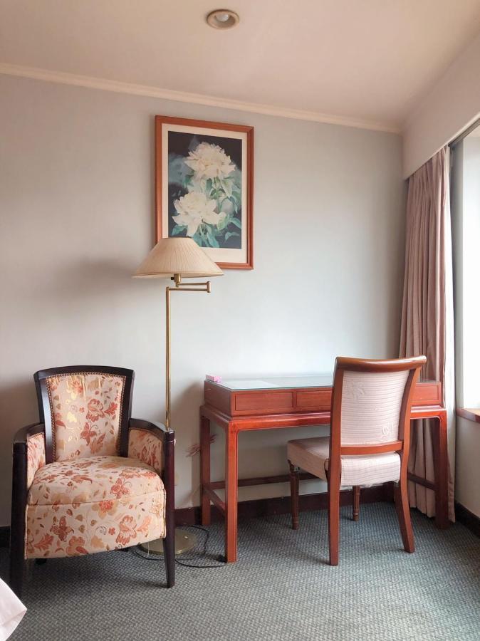 Moonlight Hotel Hsinchu City Exterior photo